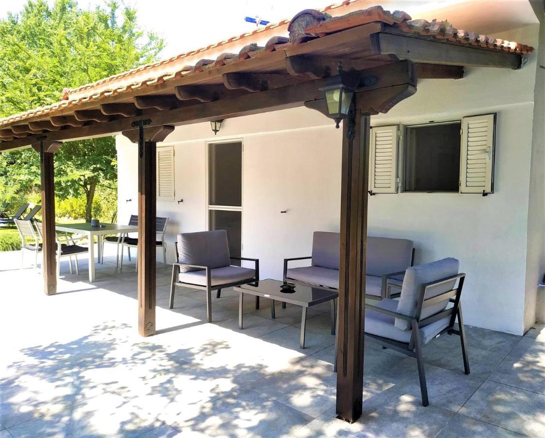 Villa Elena Ormos Panagias Exterior foto